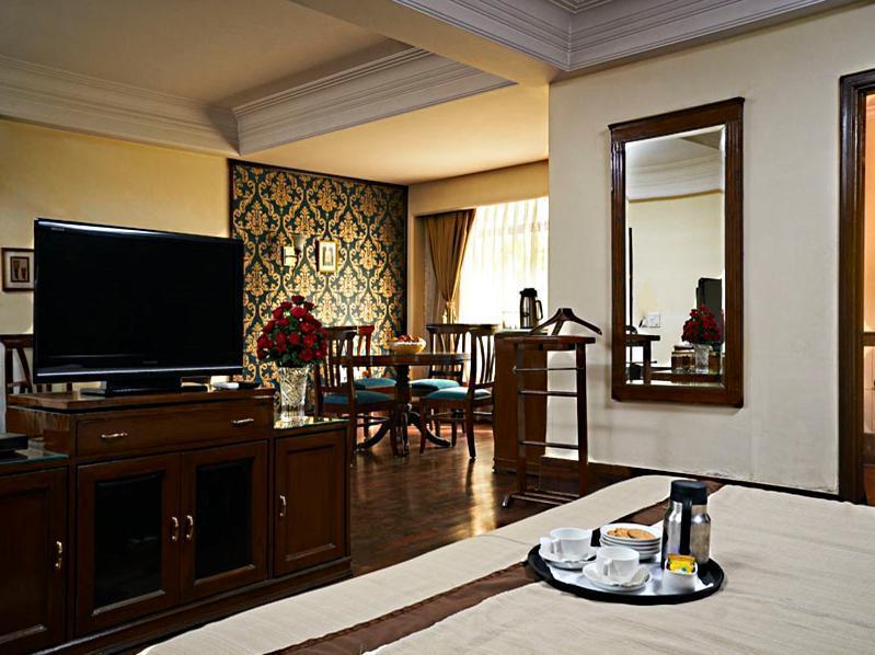 Qutub Residency Hotel 3*