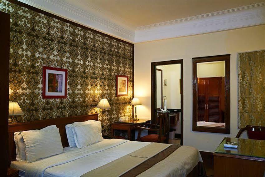 Qutub Residency 3* New Delhi
